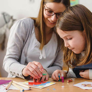 8 Tips for Doing Arts & Crafts With Kids